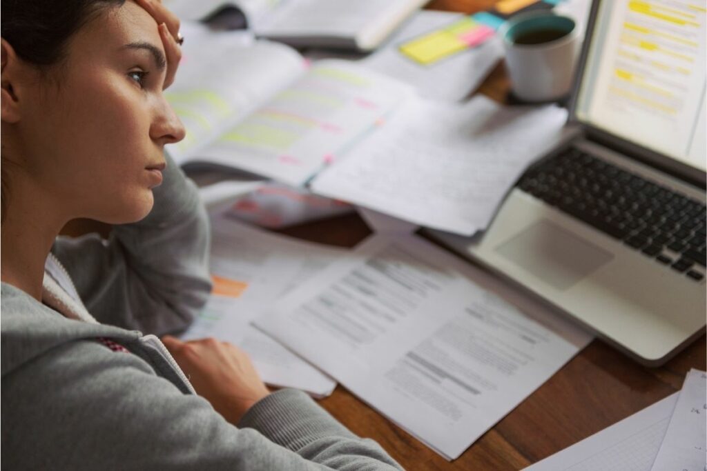 Bournout: lavotratrice stressata